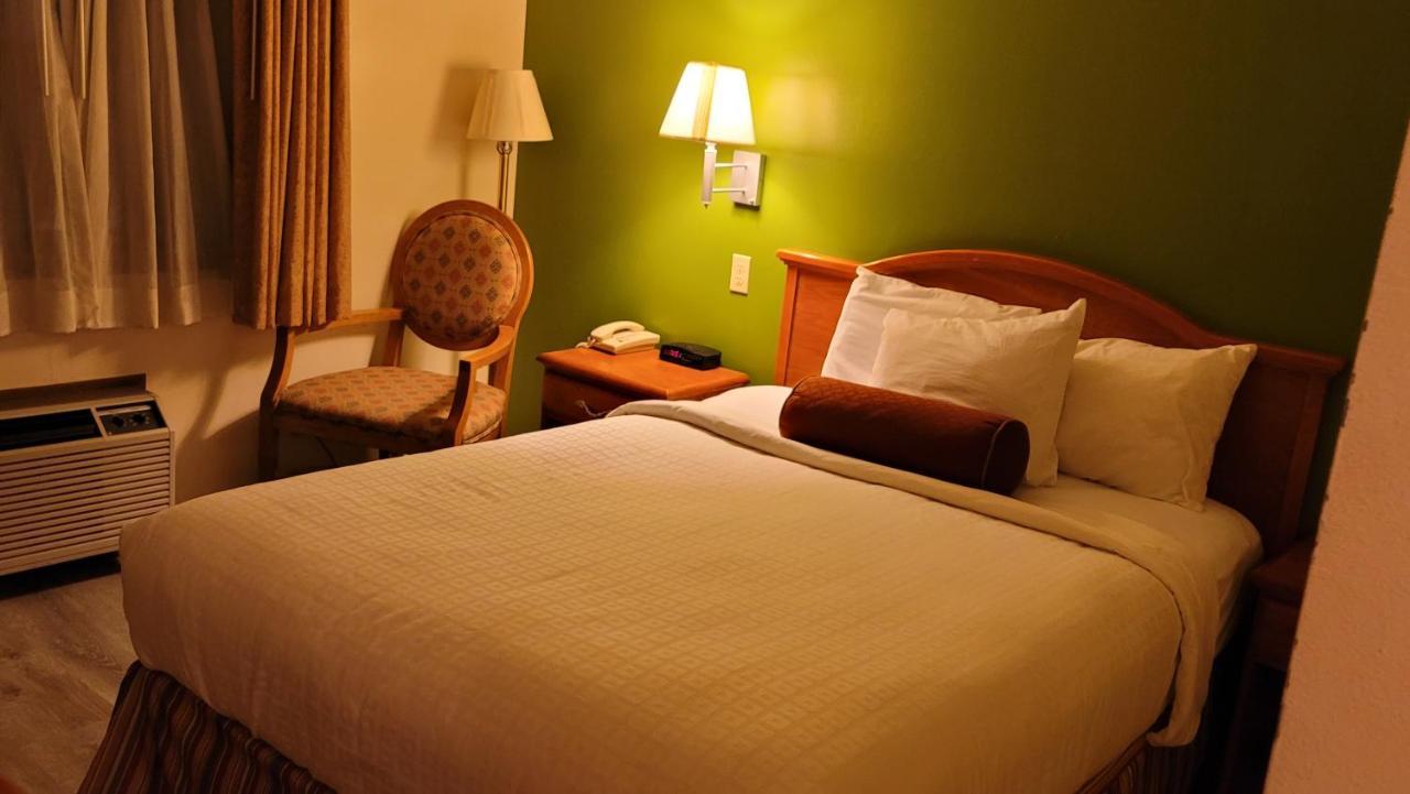 Grizzly Inn Еванстън Екстериор снимка